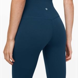 Lululemon | Align Crop 21" (Night Diver)